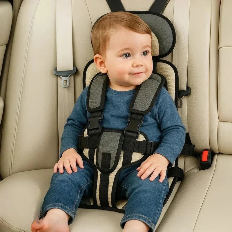 Foldable Travel Child Seat with Five-Point Harness for Cars and Trips