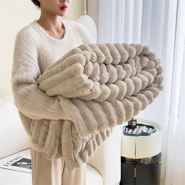 Luxury Faux Fur Blanket Soft Warm Stylish Throw