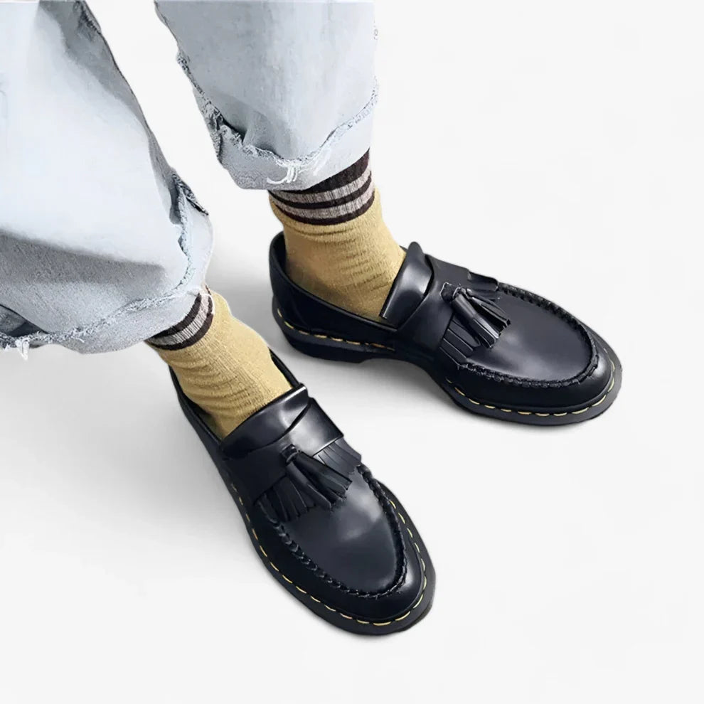 Oxford Leather Loafers with Tassel and Old Money Style