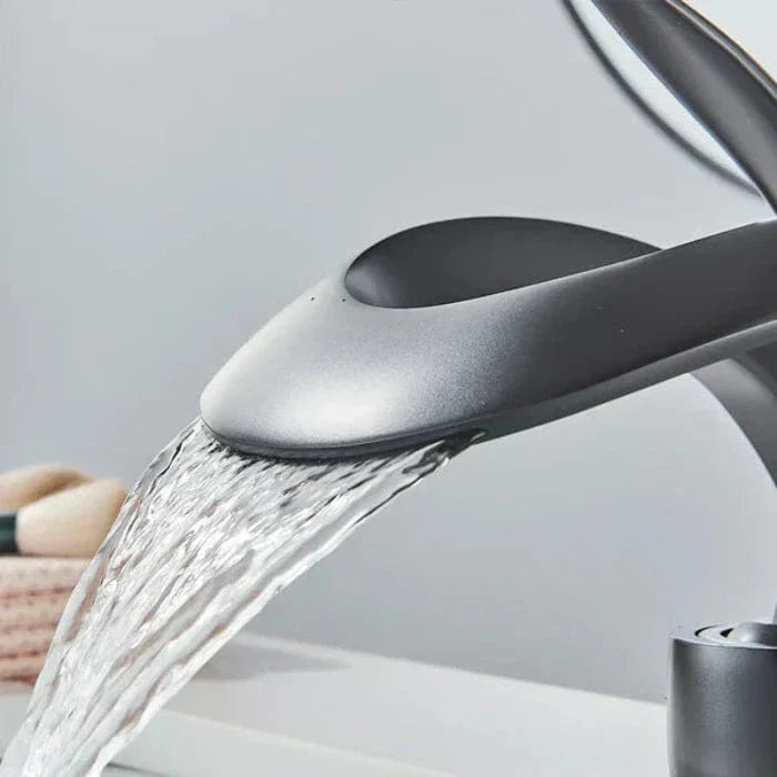Modern Bathroom Sink Faucet Waterfall Brass Design
