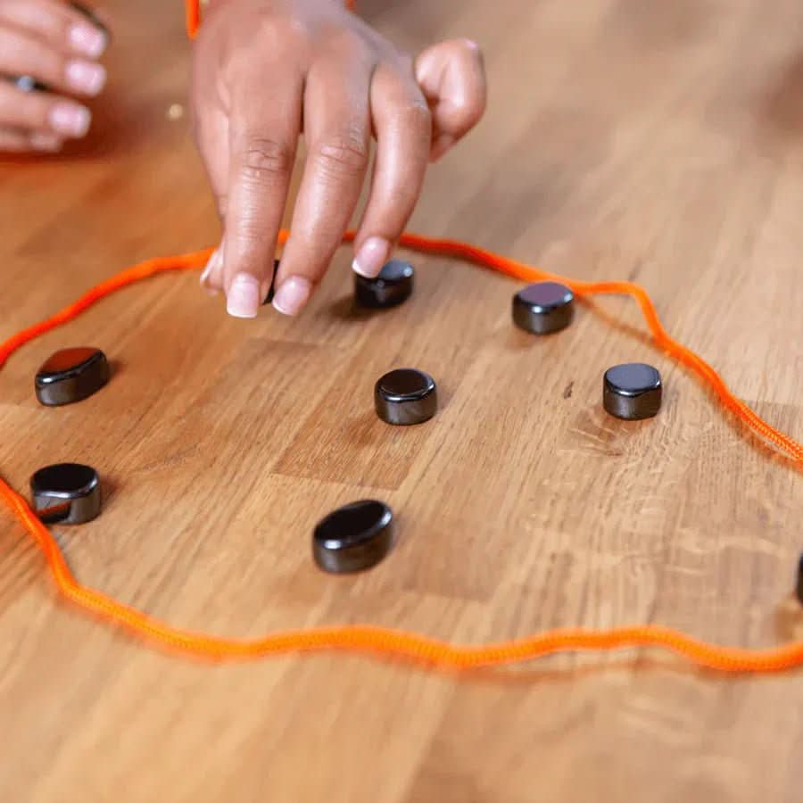 Magnetic Chess Set with Folding Board and 32 Pieces for Travel Play