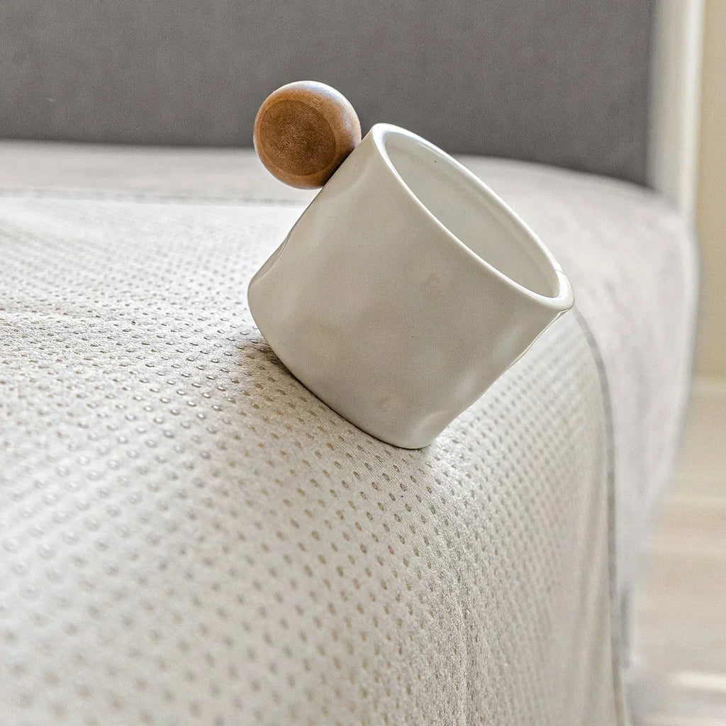Scratch Resistant Sofa Cover with Recyclable Fabric and Machine Washable Design