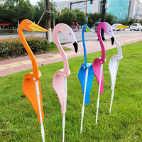 Spinning Bird Ornament with Swivel Hook and Stainless Steel Construction for Gardens