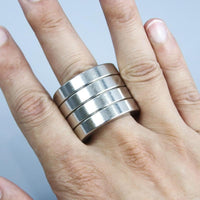 Folding Finger Ring with Metal Frame and Tactile Feedback, Silent Operation