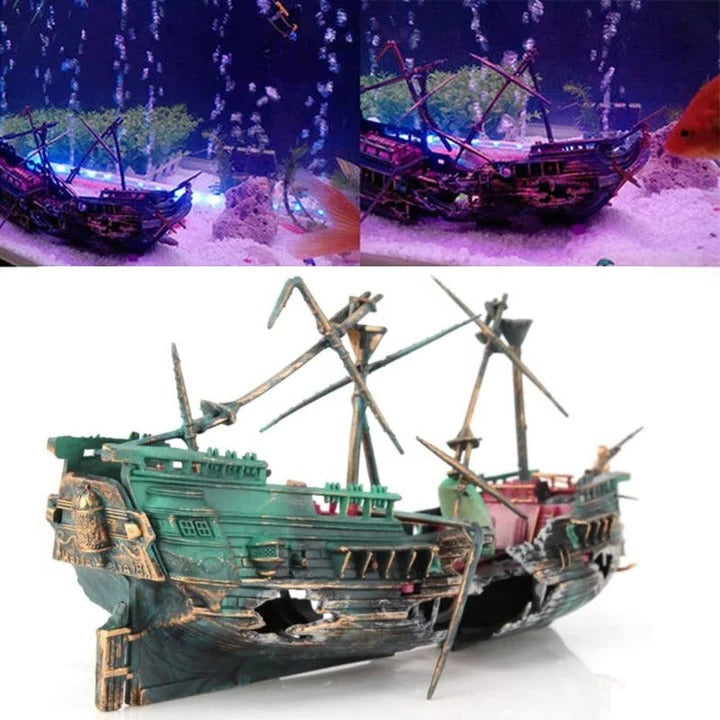 Sunken Boat Aquarium Decoration With Resin Body and Bubble Flow System