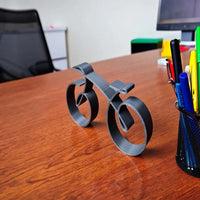 Wire Frame Bicycle Sculpture with Minimalist Metal Design