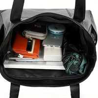 Retro Leather Shoulder Bag with Smooth Finish