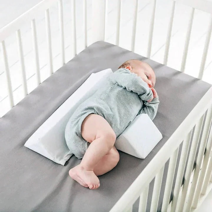 Newborn Baby Side Sleeper Positioning Wedge with Supportive Cushion
