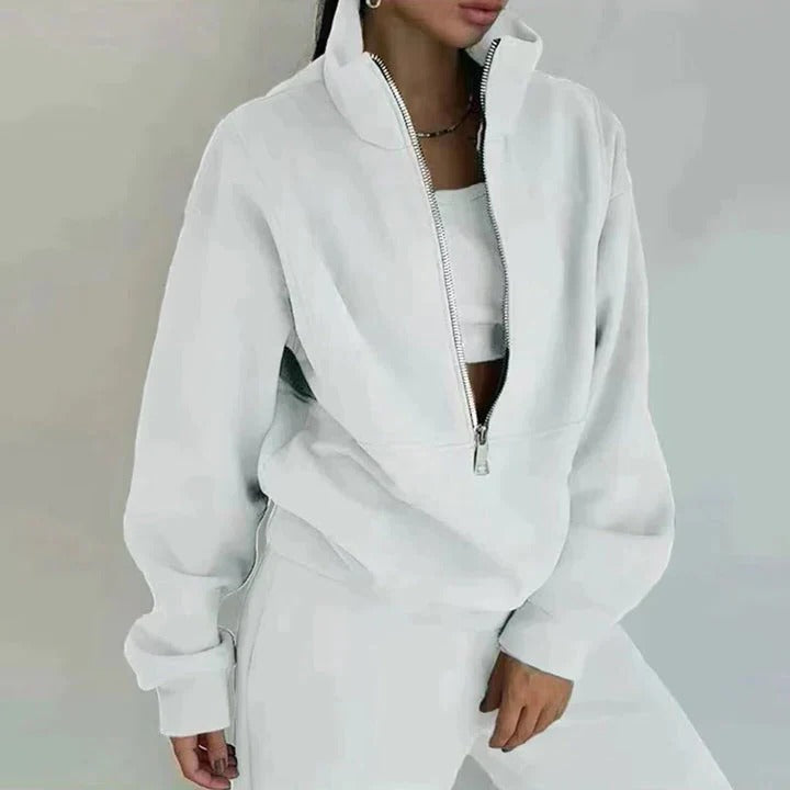 Womens Athletic Tracksuit Set with Fitted Design for Gym and Casual Wear