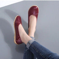 Ladies Broad Width Leather Loafer Shoes with Cushioned Sole