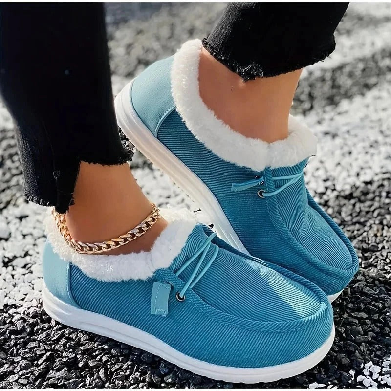 Insulated Winter Boots for Women with Modern Styling