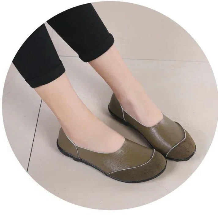 Ladies Broad Width Suede Moccasin Loafers with Soft Cushioned Insole