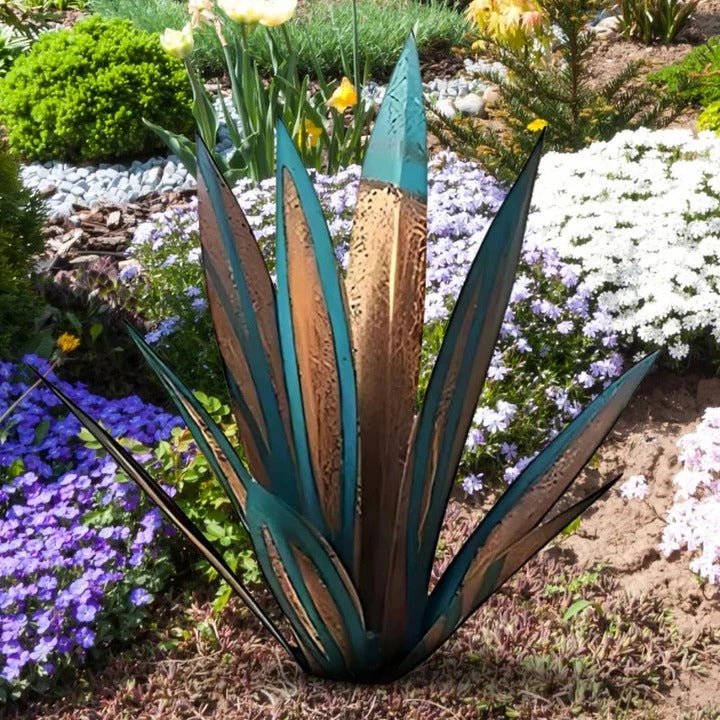 Metal Agave Americana Style Garden Decor for Indoor or Outdoor Display - Marova Shop