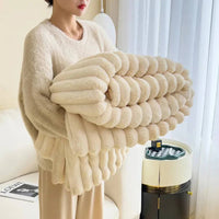 Faux Fur Warm Blanket, Soft and Luxurious Throw for Couch and Bed