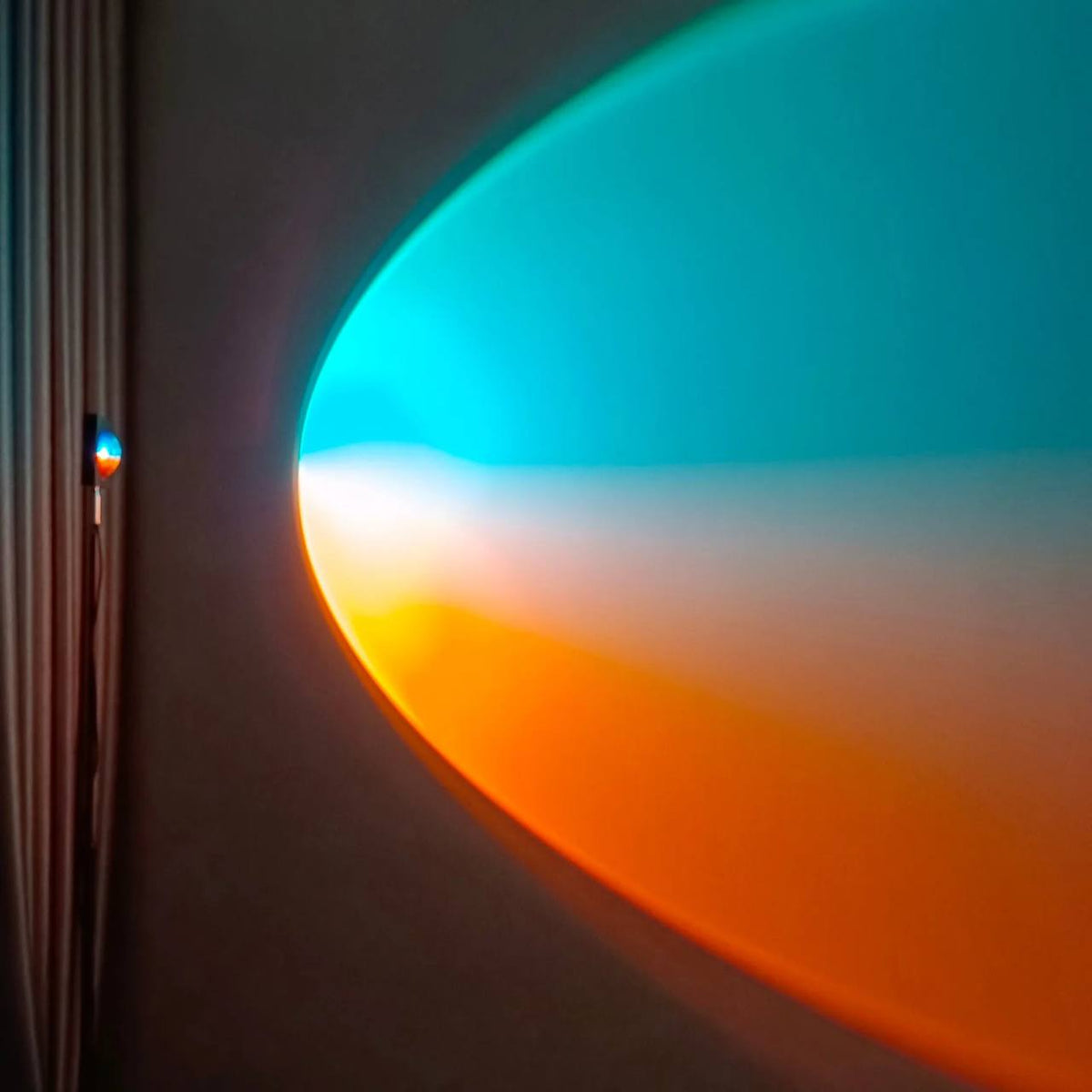 LED Color Projector Floor Lamp, Minimalist Halo Light Effect