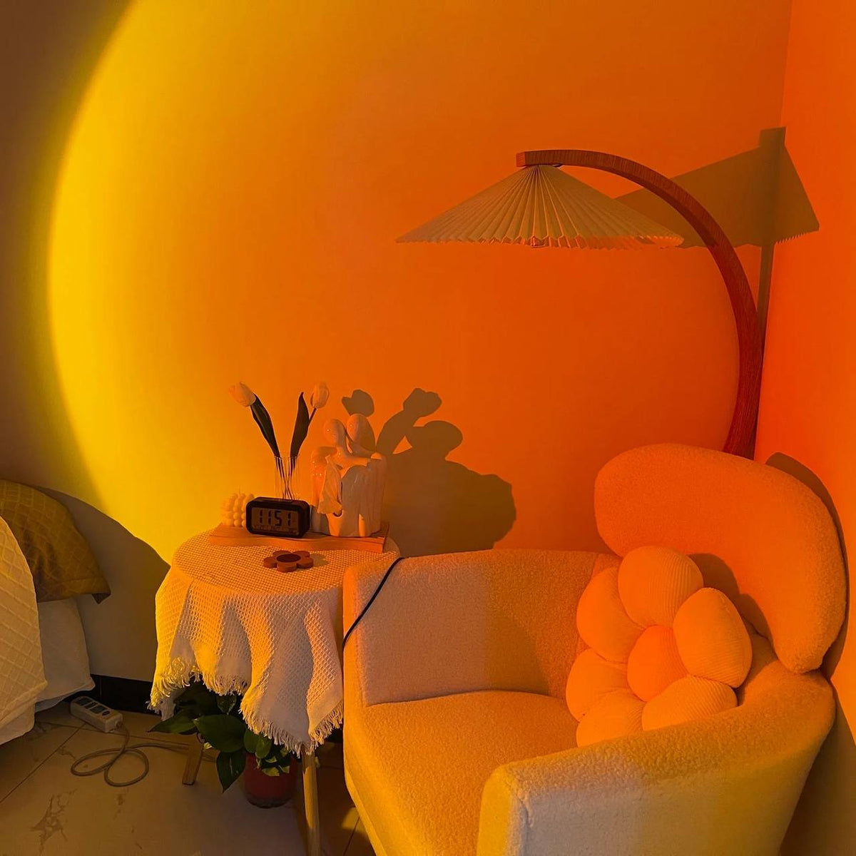 LED Color Projector Floor Lamp, Minimalist Halo Light Effect